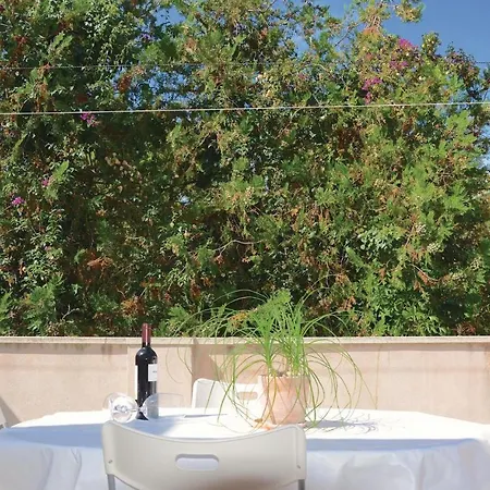 Nice In Sller With 4 Bedrooms And Wifi