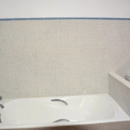 Holiday home Nice In Sller With 4 Bedrooms And Wifi