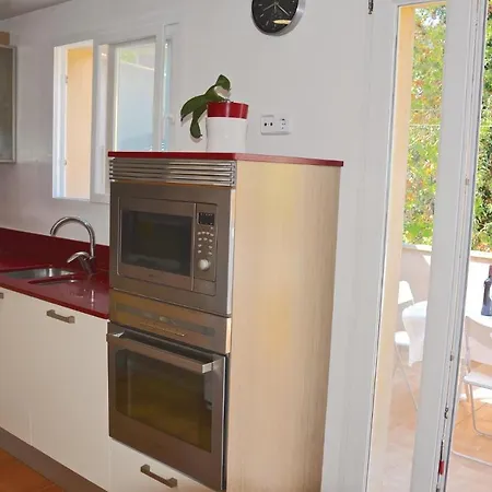 Nice In Sller With 4 Bedrooms And Wifi Holiday home *