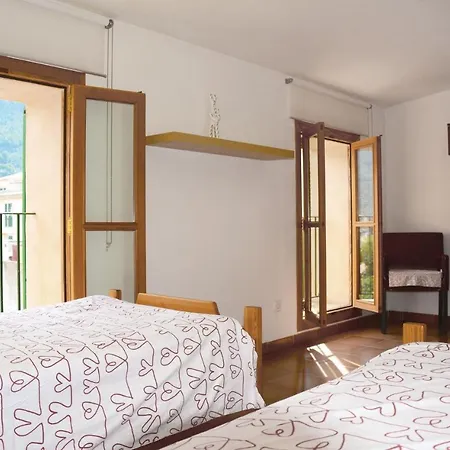 Holiday home Nice In Sller With 4 Bedrooms And Wifi *